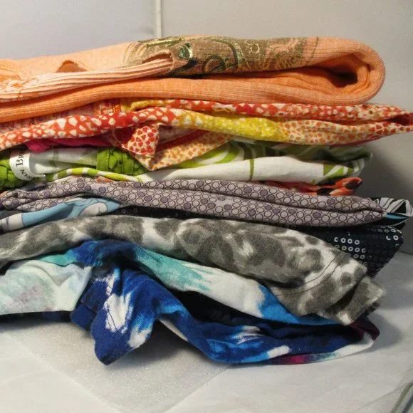 Bundle Lot of 10 Assorted Ladies Tops Shirts Blouses Large - Picture 2 of 2